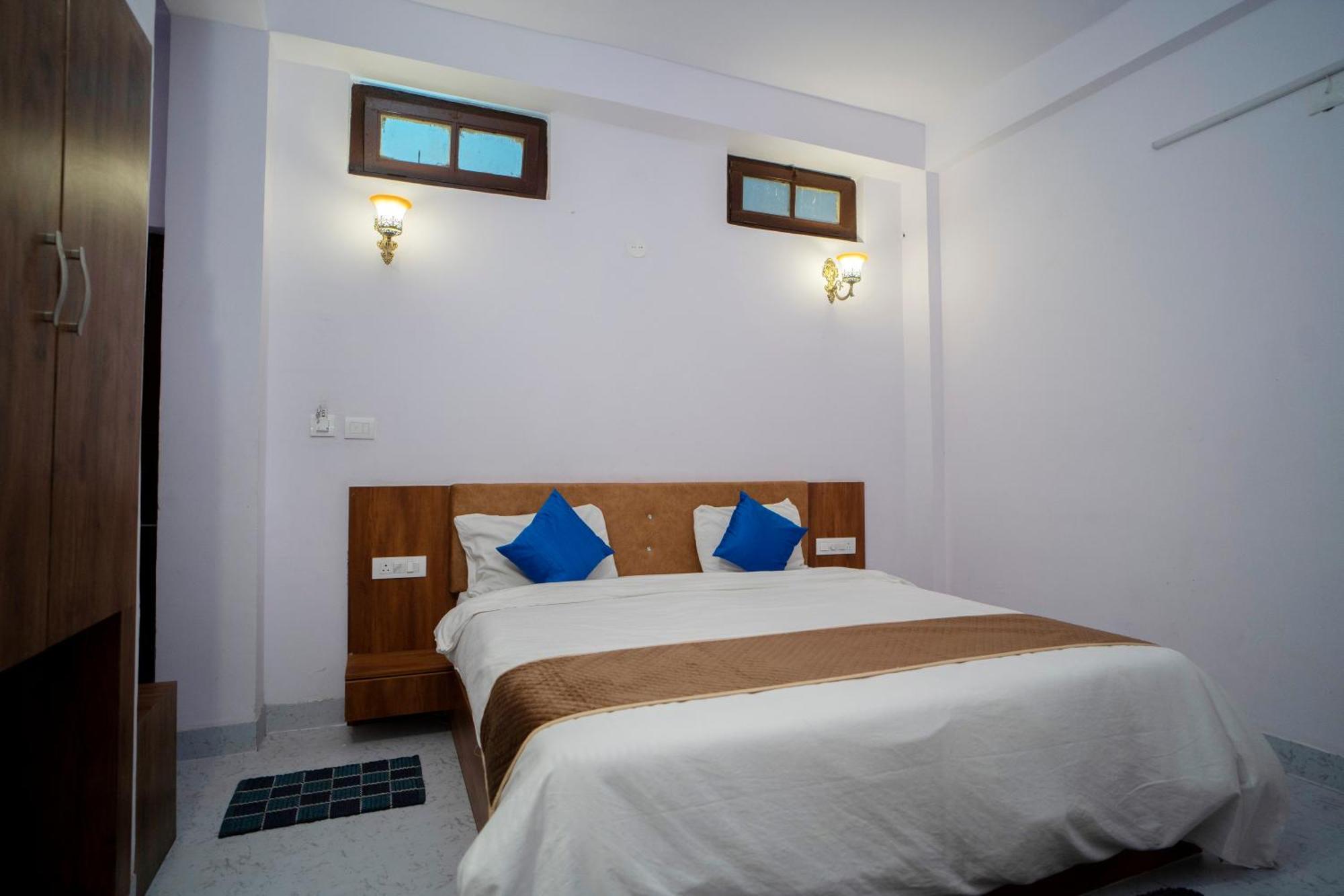 Devdarshan Hotel & Restaurant Udaipur Exterior photo